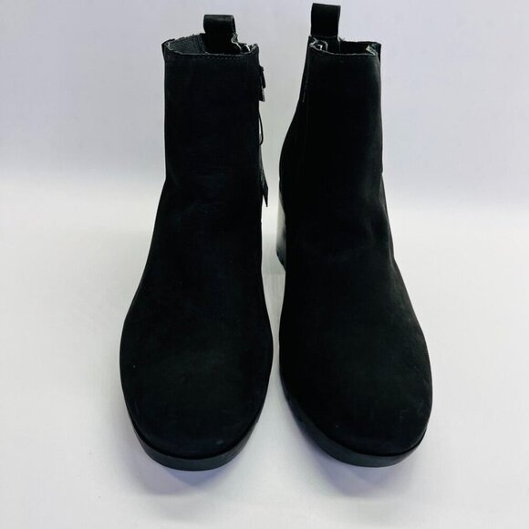 Vionic Wilma Women's Heeled Ankle Boot Size 9.5 in Black W Lug Sole Block Heel - Picture 3 of 16